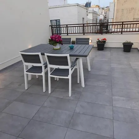 Apartmán Lolos' House *