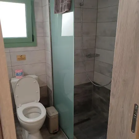Lolos' House Apartament *