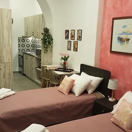 Apartman Lolos' House